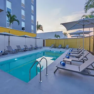  Hotel Express By Marriott Cancun Aeropuerto Mexiko