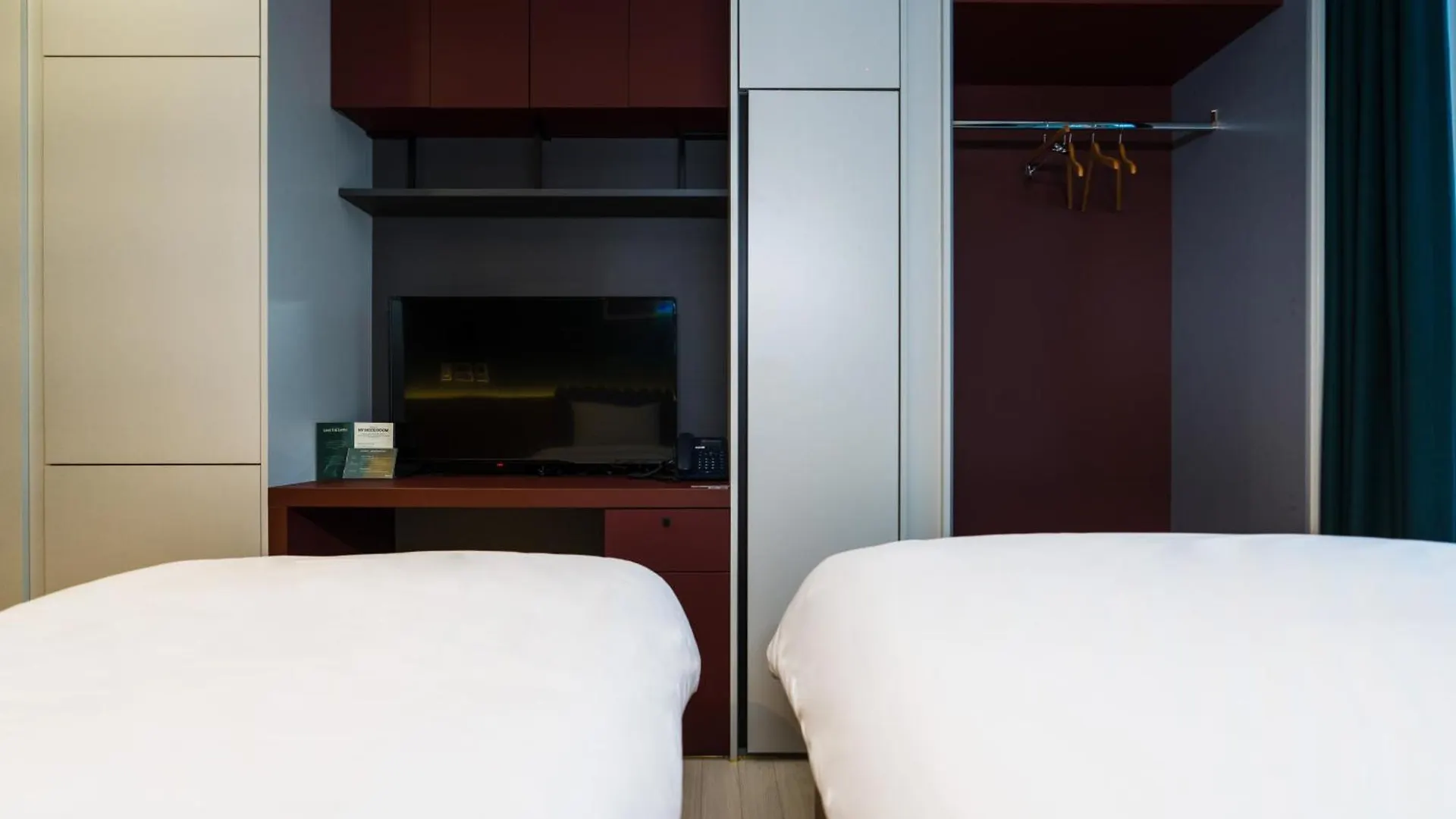 Cotice The Bridge Hotel Busan