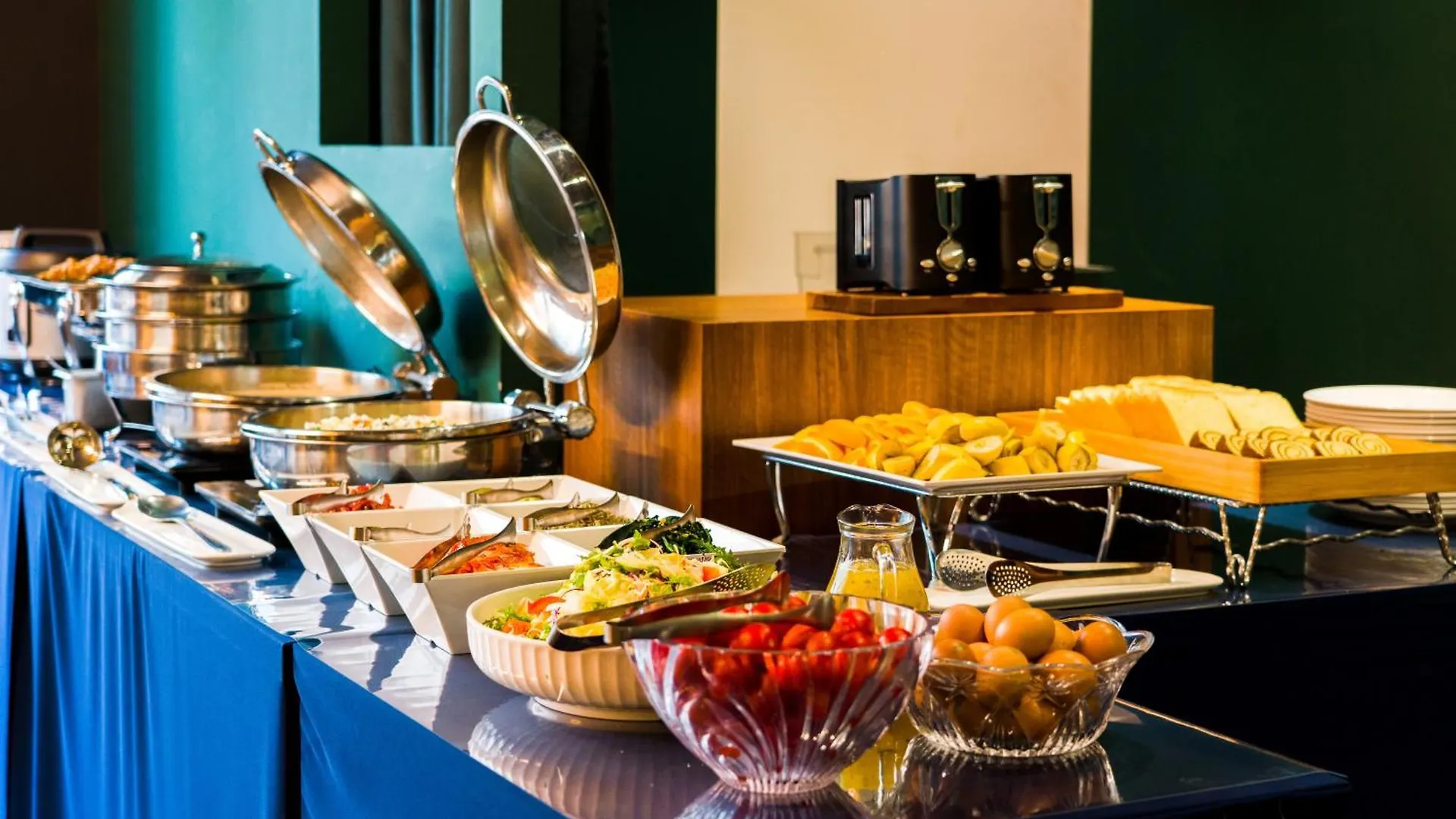 Cotice The Bridge Hotel Busan